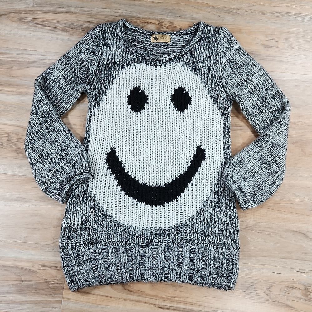 🐞Kasumi Black & Gray w/Cream Knit Happy Face Tunic Sweater Small